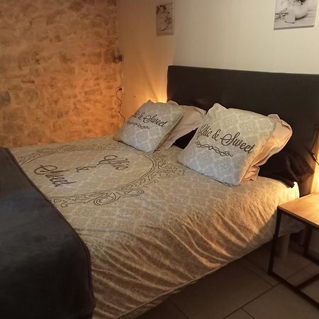 La Dame Blanche Bed & Breakfast Saint-Maurice-d'Ibie Luaran gambar