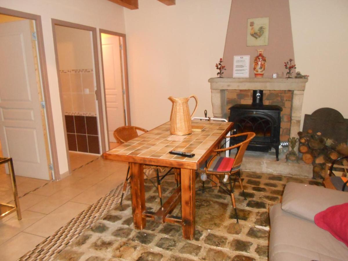 La Dame Blanche Bed & Breakfast Saint-Maurice-d'Ibie Luaran gambar