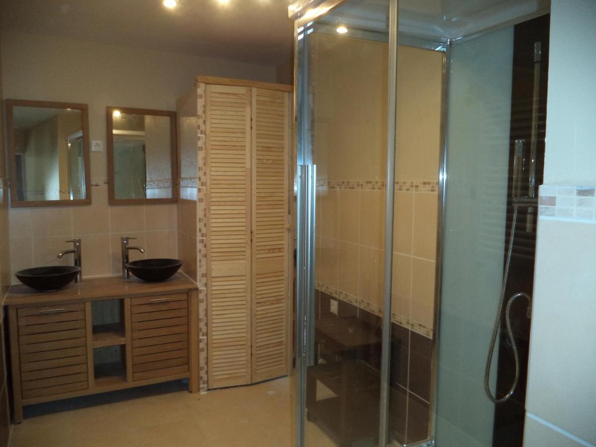 La Dame Blanche Bed & Breakfast Saint-Maurice-d'Ibie Luaran gambar