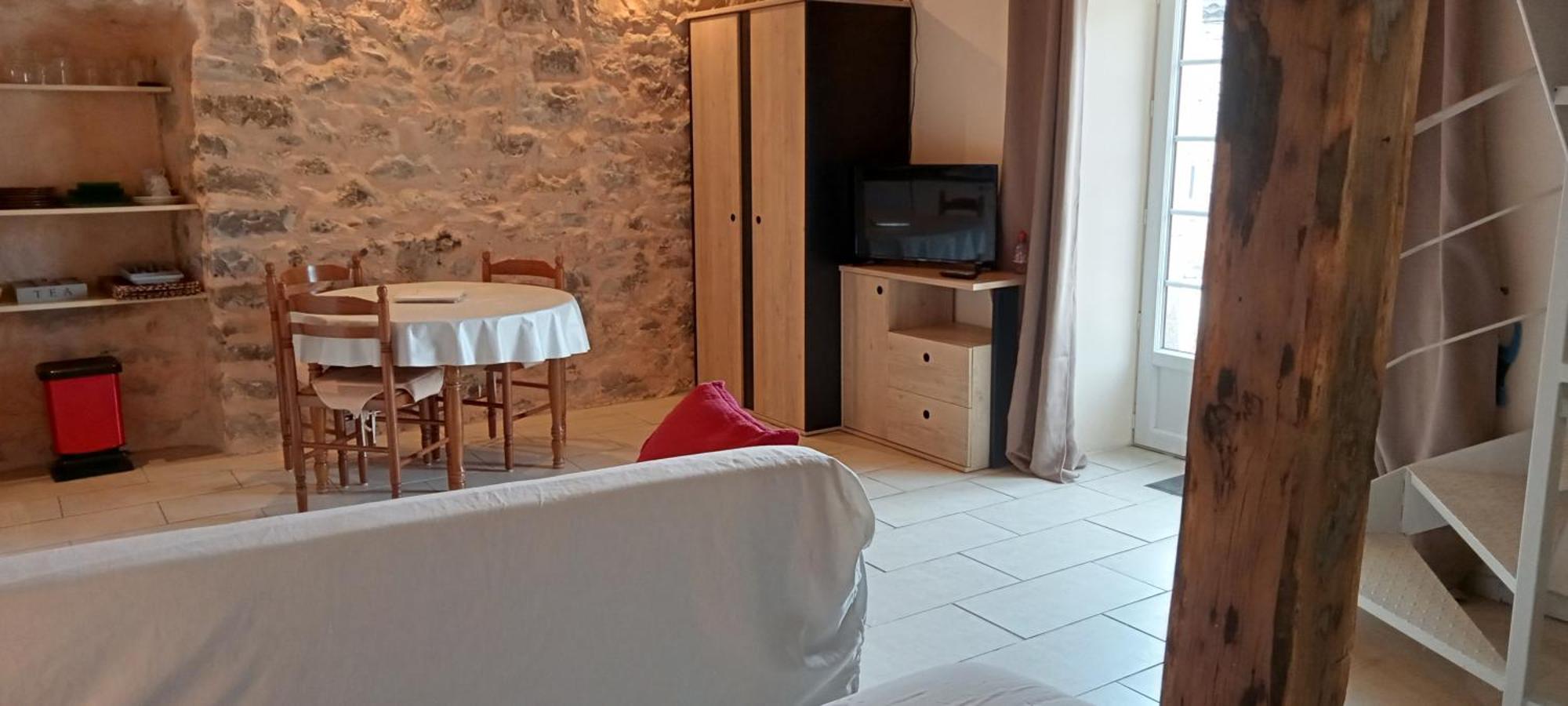 La Dame Blanche Bed & Breakfast Saint-Maurice-d'Ibie Luaran gambar