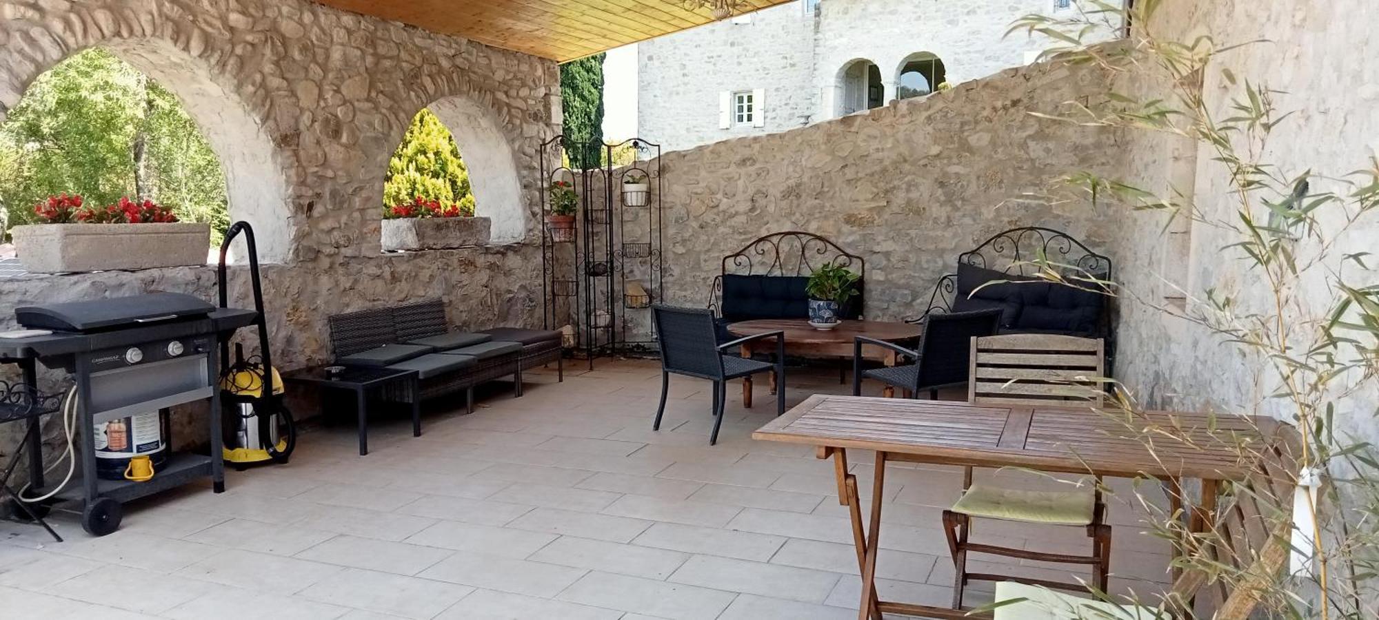 La Dame Blanche Bed & Breakfast Saint-Maurice-d'Ibie Luaran gambar